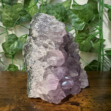 Load image into Gallery viewer, Amethyst Geode #46