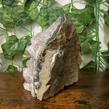 Load image into Gallery viewer, Amethyst Geode #46
