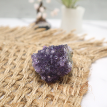 Load image into Gallery viewer, Amethyst Geode #30