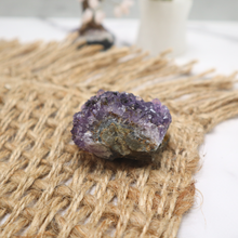 Load image into Gallery viewer, Amethyst Geode #30