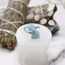 Load image into Gallery viewer, Raw Crystal Ring