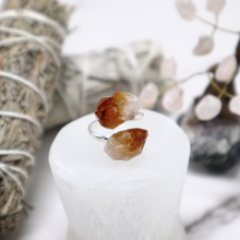 Load image into Gallery viewer, Raw Crystal Ring