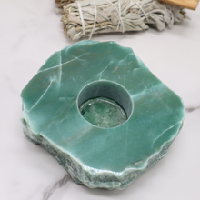 Load image into Gallery viewer, Classic Tealight Candleholder