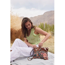 Load image into Gallery viewer, Dusa Small & Crossbody Bag