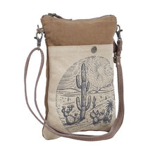 Load image into Gallery viewer, Maru Small CrossBody Myra Bag