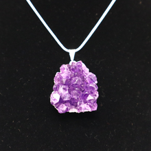 Load image into Gallery viewer, Amethyst Geode Necklace