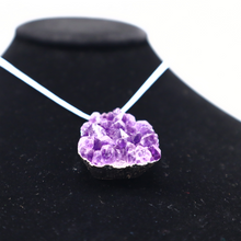 Load image into Gallery viewer, Amethyst Geode Necklace