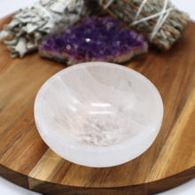 Load image into Gallery viewer, Selenite Charging Bowl
