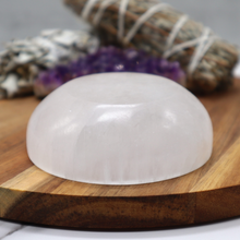 Load image into Gallery viewer, Selenite Charging Bowl