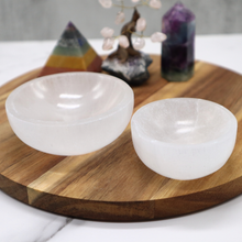 Load image into Gallery viewer, Selenite Charging Bowl
