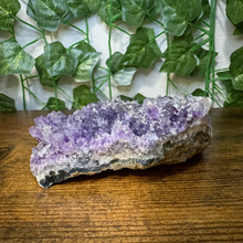 Load image into Gallery viewer, Amethyst Geode #44
