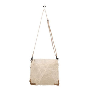 Factual Messenger Myra Bag