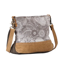 Load image into Gallery viewer, Saplings Shoulder Myra Bag
