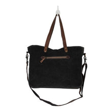 Load image into Gallery viewer, The Mystique Messenger Myra Bag
